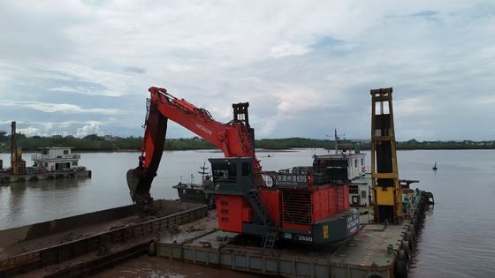 بازو بلند حفاری با سطل و سیلندر برای  KOBELCO Hitachi